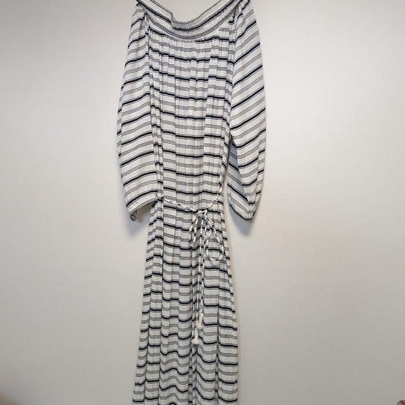 Faithfull the Brand Striped Maxi Dress - Black and White - Picture 9 of 12
